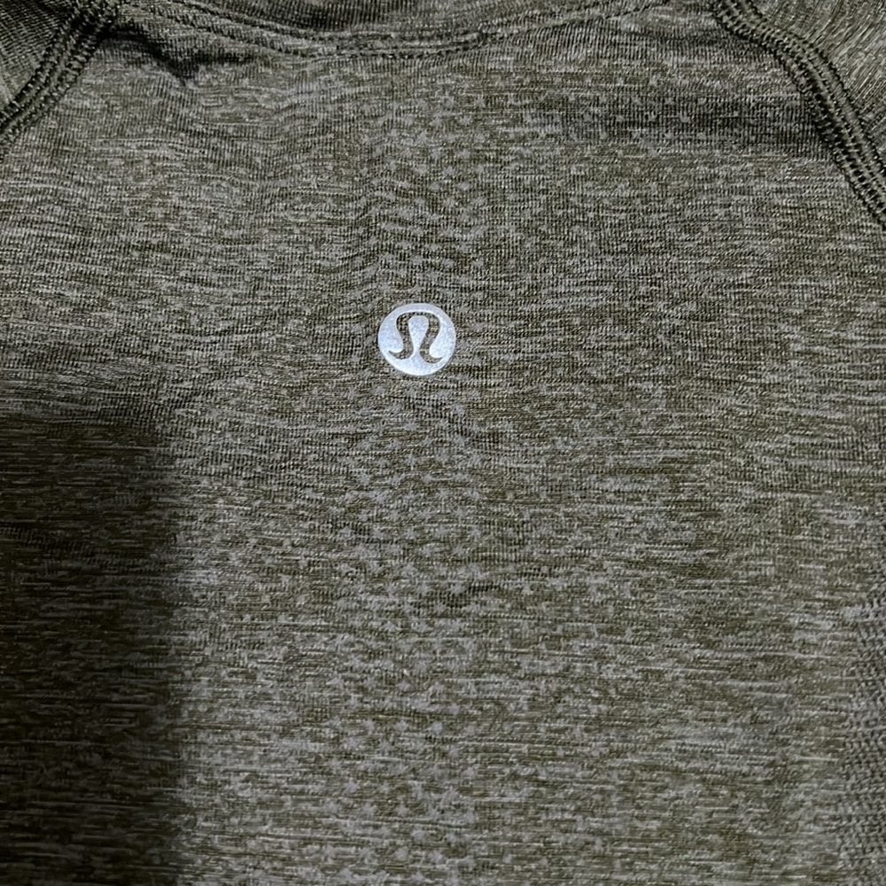 Lululemon swiftly long sleeve 2 - Picture 4 of 5